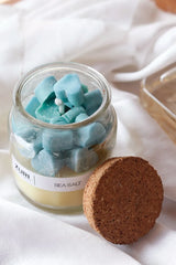 ZURI Little Heart Mini Candles – Scented Soy Wax in Colorful Jars